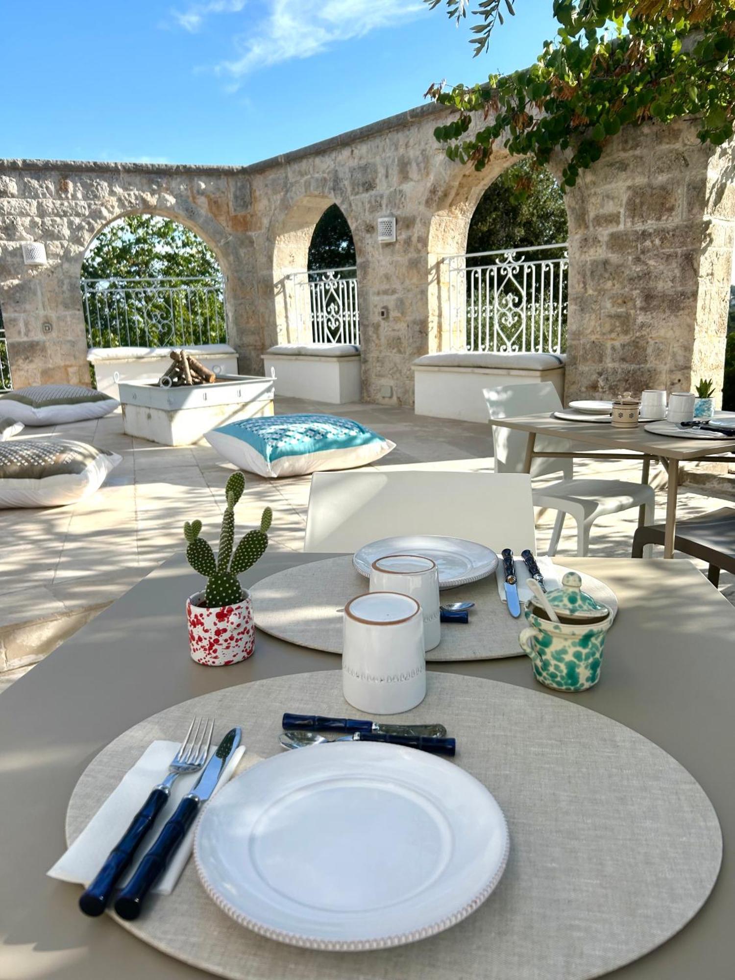 Il Trullo Di Simona Bed and Breakfast Locorotondo Buitenkant foto